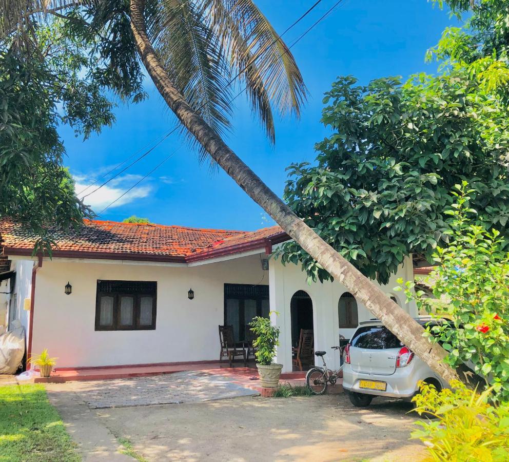 Villa 163 Negombo Luaran gambar
